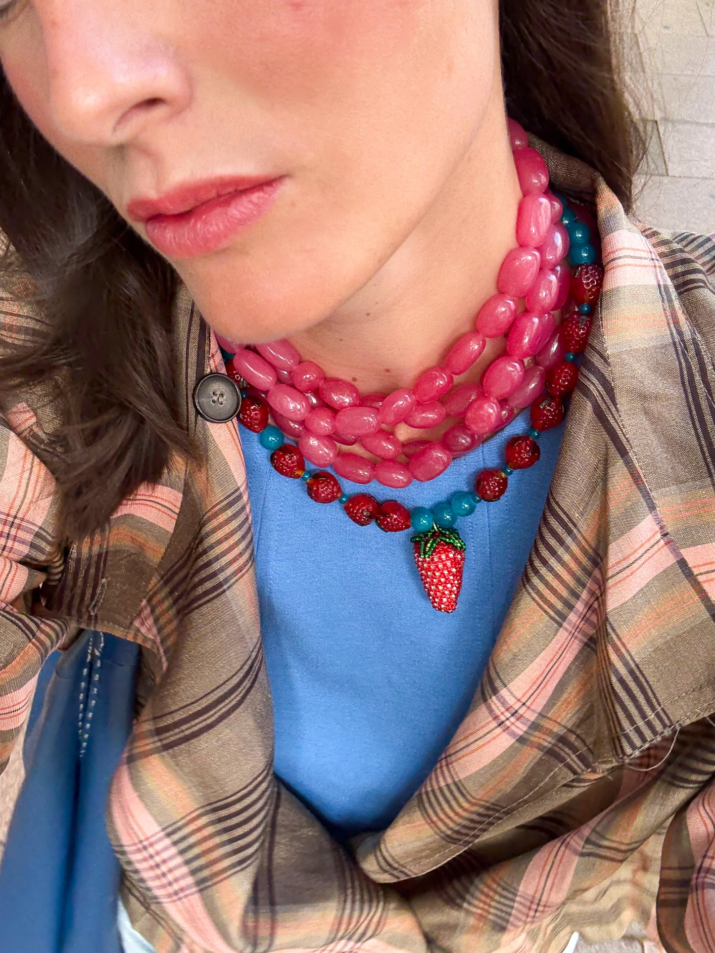 Collar artesanal calcedonia rosa lifestyle hecho a mano | esdeinés
