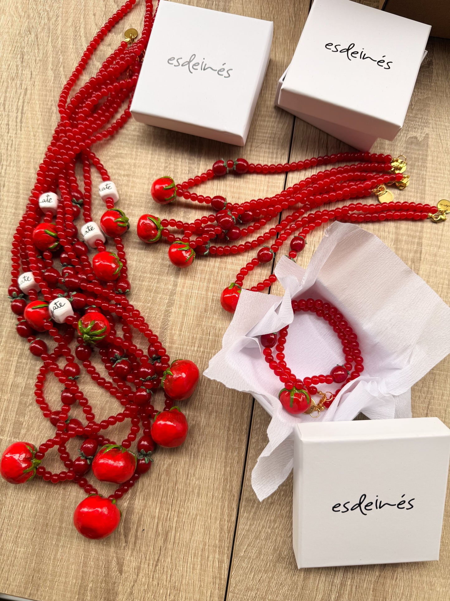 Collar Tomate artesanal porcelana y cristal soplado detalle | esdeinés