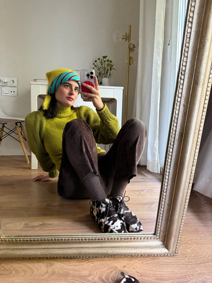 Caperuza mohair y seda Chartreuse edición limitada hecha a mano — detalle 7 | esdeinés