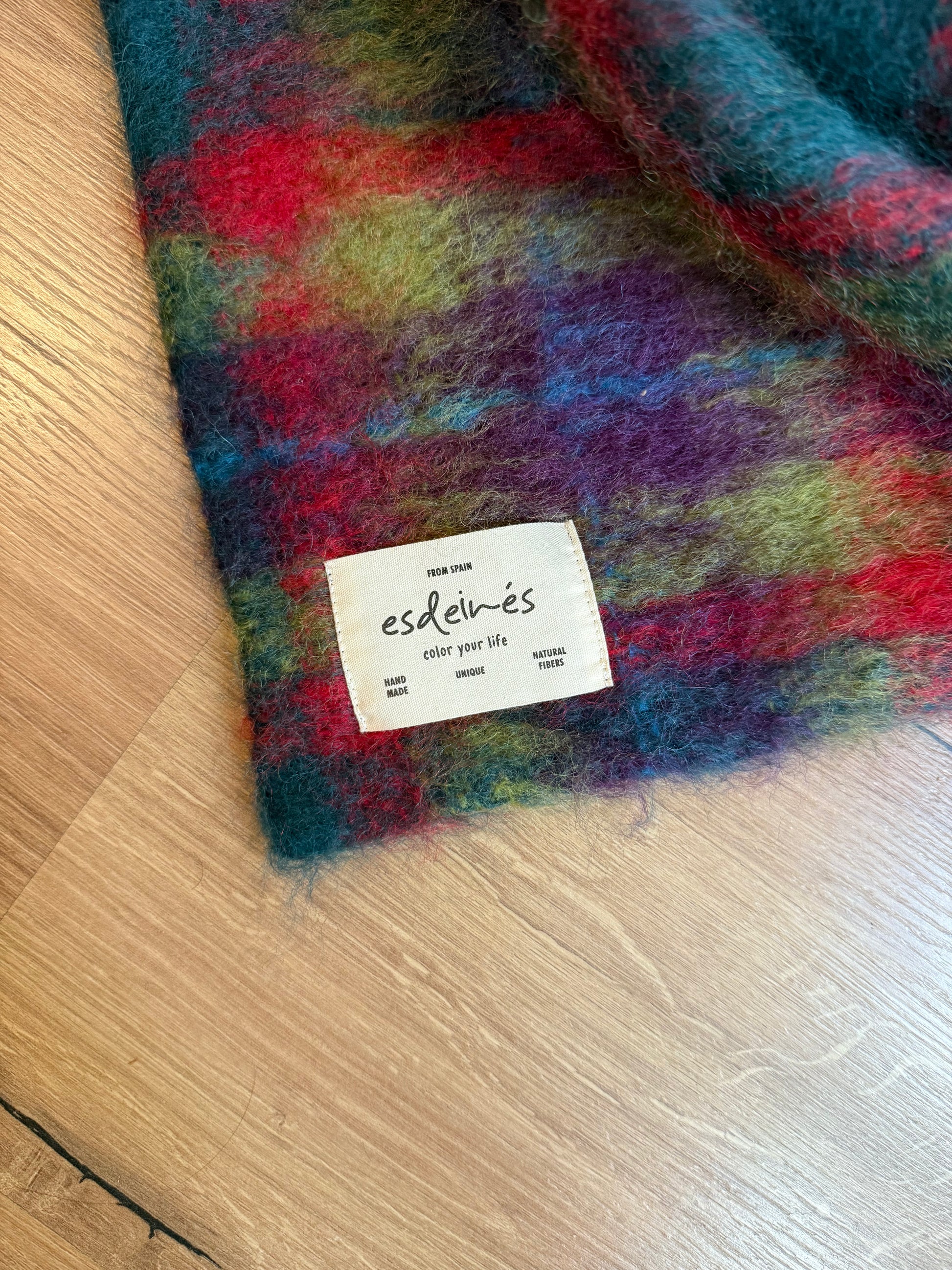 Caperuza mohair y seda azul edición limitada hecha a mano — detalle 10 | esdeinés