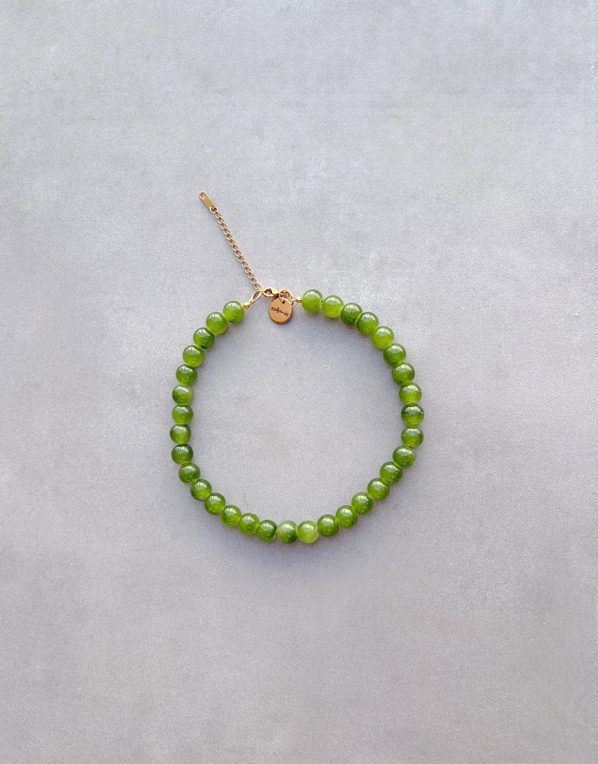 Collar Choker Básico de cristal verde pistacho hecho a mano | esdeinés