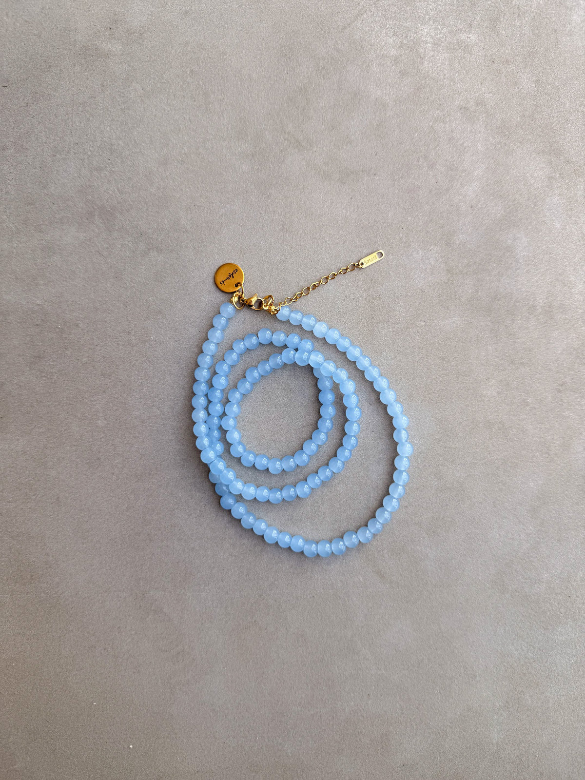 Collar Largo Básico de cristal azul cielo, multiposición y hecho a mano | esdeinés
