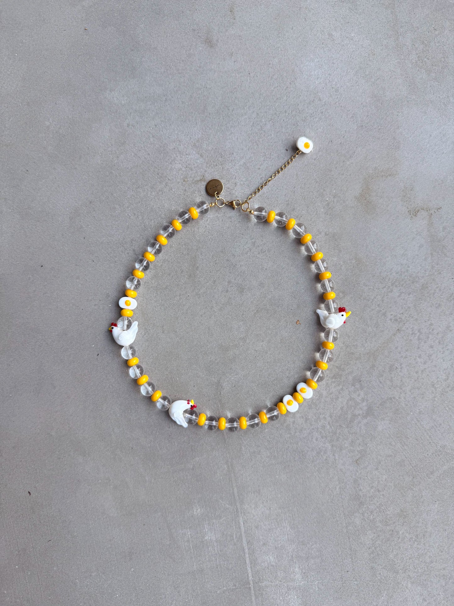Collar Huevos de Corral cristal soplado artesanal frontal | esdeinés
